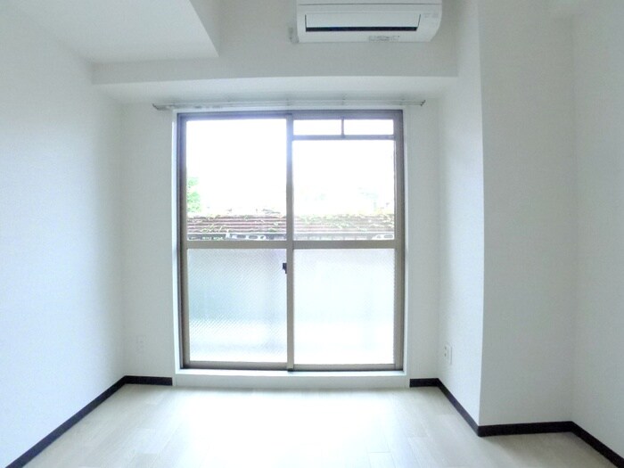 コンフォール小泉の物件内観写真