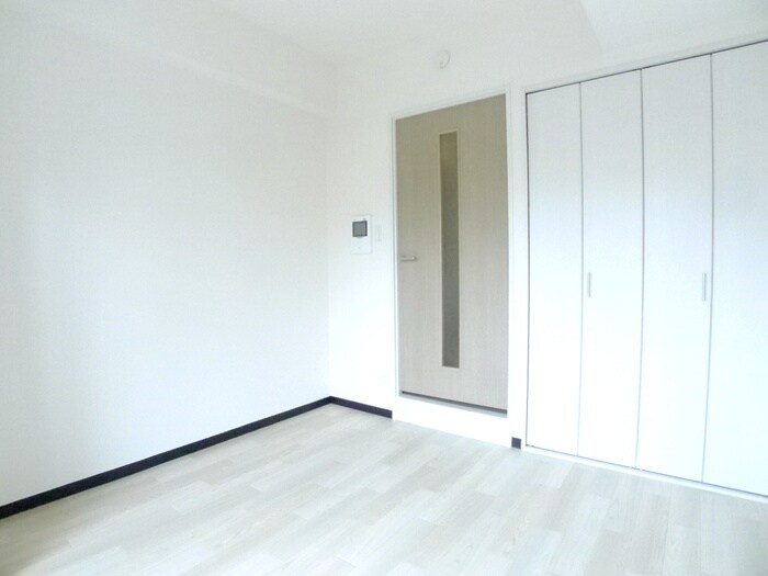 コンフォール小泉の物件内観写真