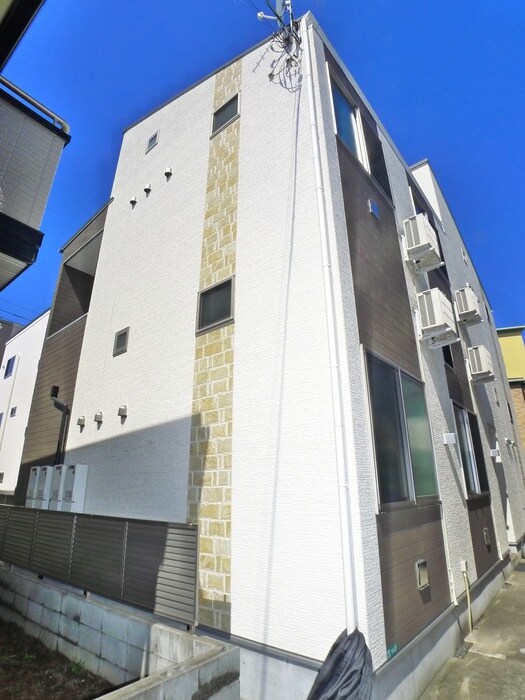 アジュール小岩の物件外観写真