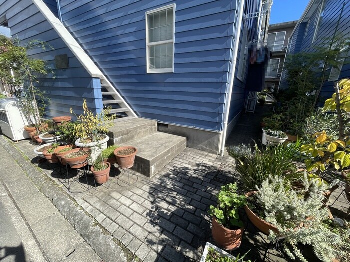 ブル－ハウスの物件外観写真