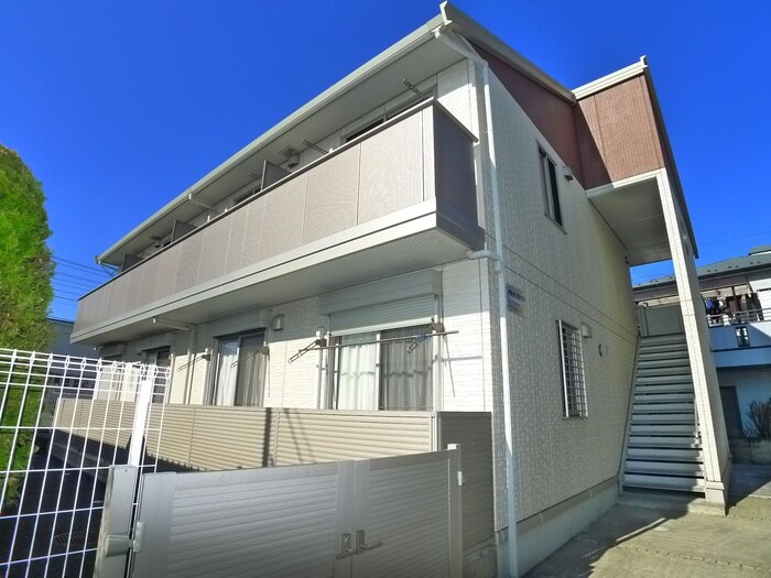 パルズプレイスの物件外観写真