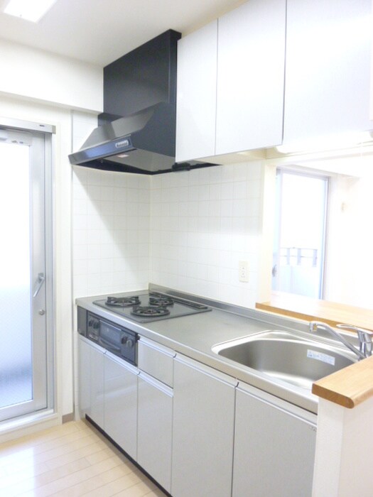 ドゥーエ新川の物件内観写真