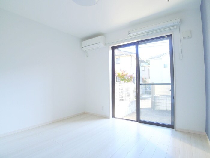 ベルメント平賀の物件内観写真