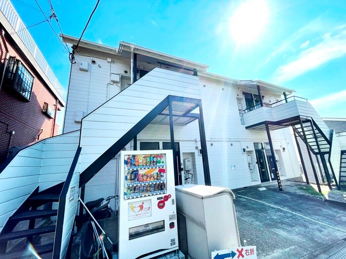 サン・スカイフロントの物件外観写真