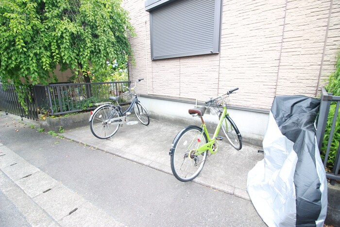 ル・ミルグリ－の物件外観写真