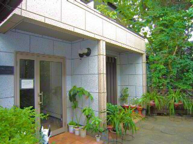 プラスペアティの物件外観写真