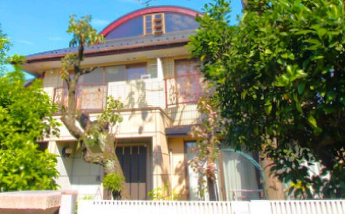 プラスペアティの物件外観写真