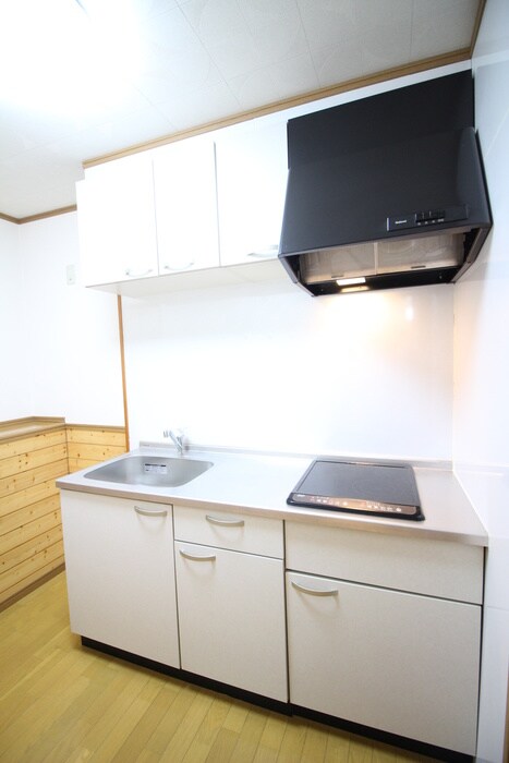 プラスペアティの物件内観写真