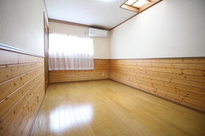 プラスペアティの物件内観写真