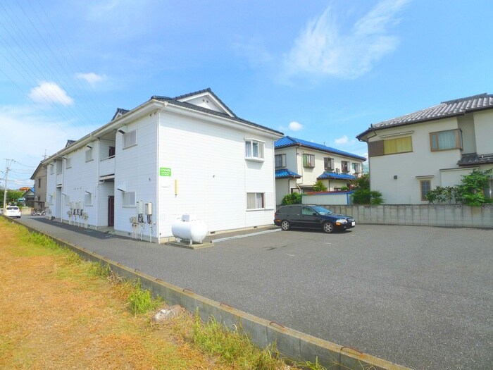 エクセル　渡辺の物件外観写真