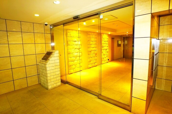 プリマヴェーラ北千住の物件外観写真