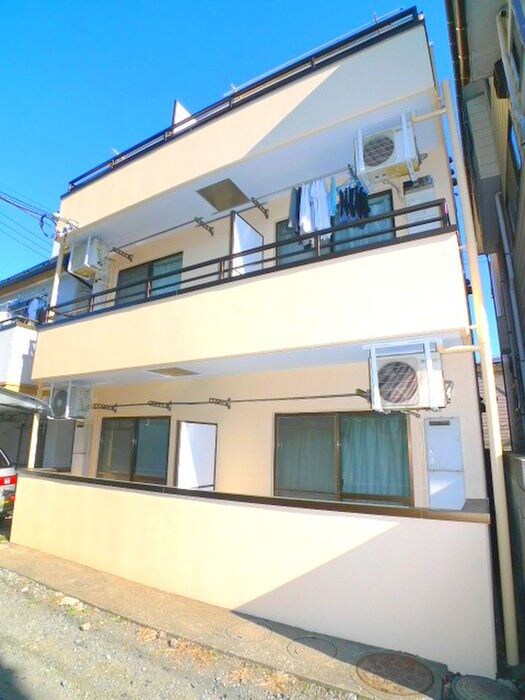 クロ－バ－マンション志木の物件外観写真