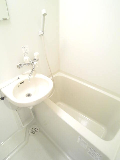 ロッシェル南台第６の物件内観写真