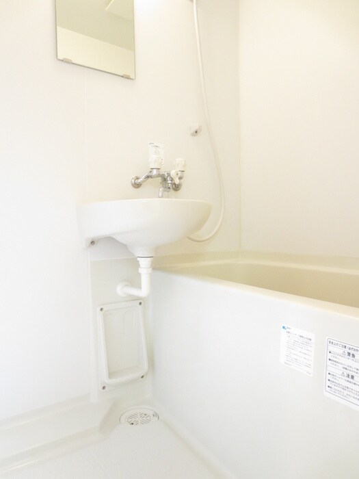 ロッシェル南台第６の物件内観写真