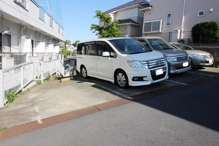 アイビ－ハウス百合ヶ丘の物件外観写真