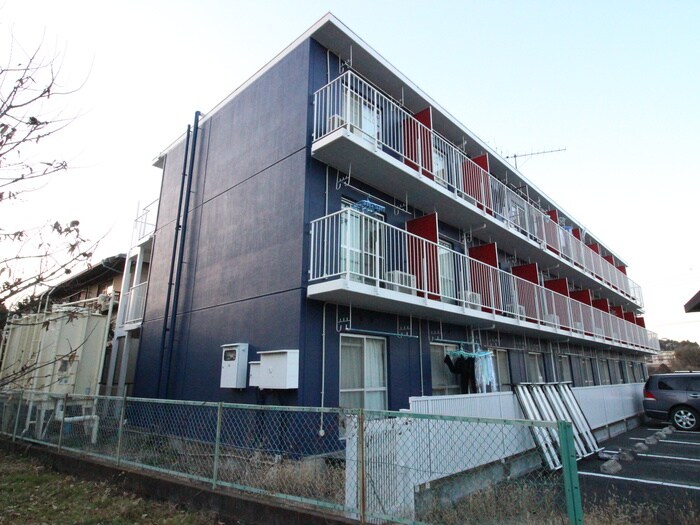 ポルシェ飯山の物件外観写真