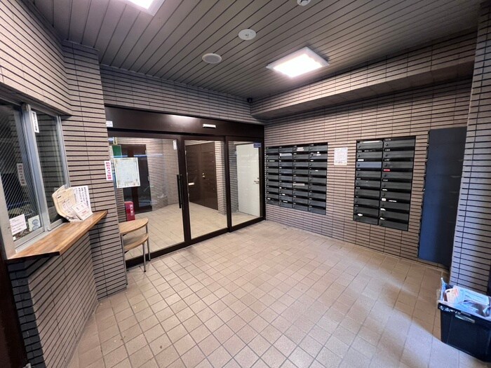 ﾈｵﾏｲﾑ鶴見ﾌﾙﾚｿﾞﾝ（409）の物件外観写真