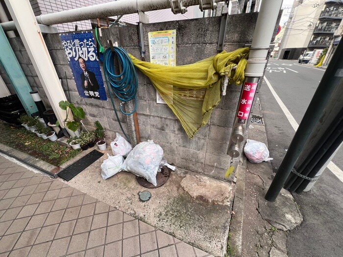 ﾈｵﾏｲﾑ鶴見ﾌﾙﾚｿﾞﾝ（409）の物件外観写真