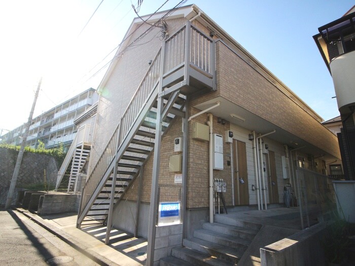 エスペランサ杉田の物件外観写真