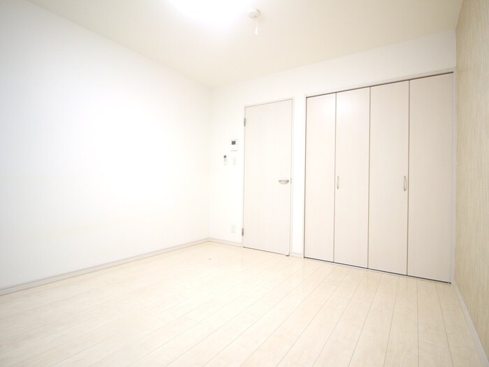 エスペランサ杉田の物件内観写真