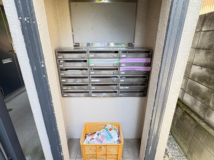 グランドール高円寺の物件外観写真