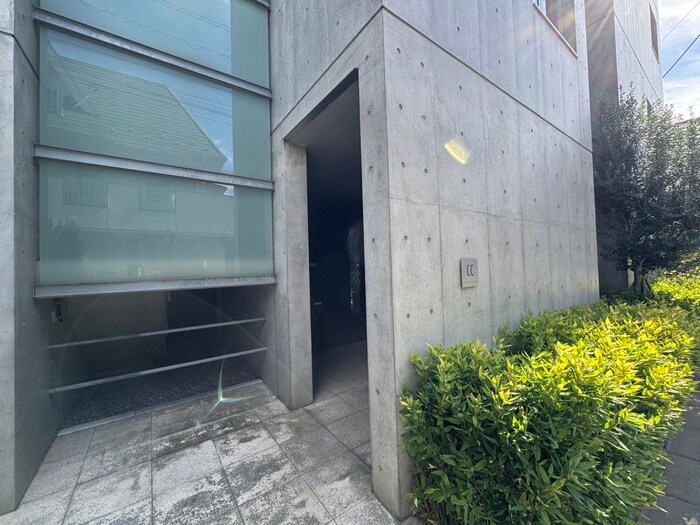 Cave de carreの物件外観写真