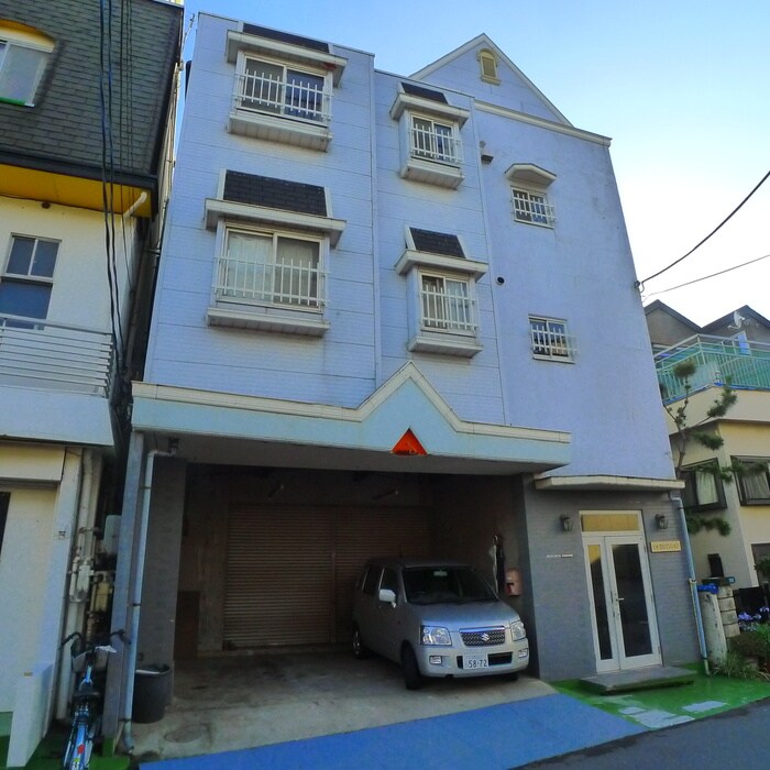 行徳石田マンションの物件外観写真