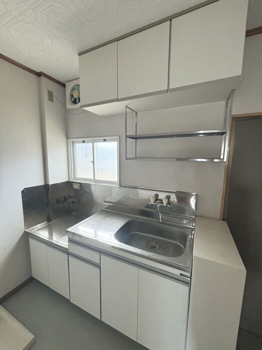 行徳石田マンションの物件内観写真