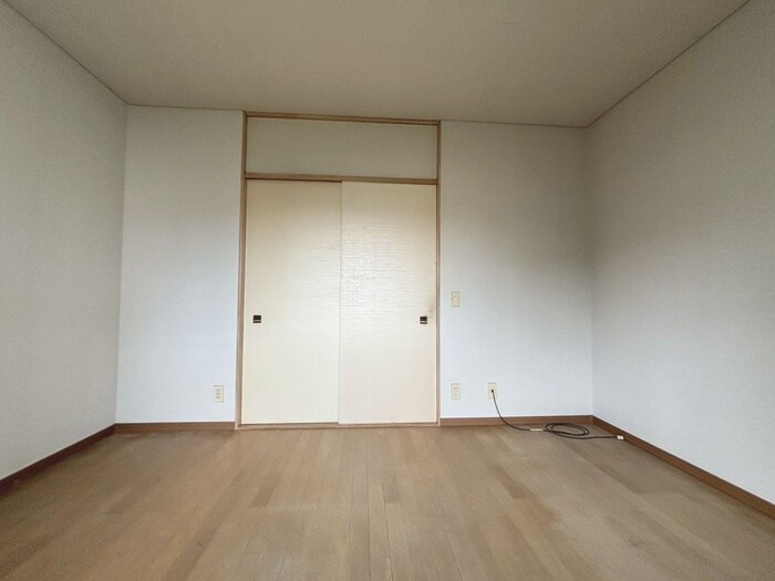 行徳石田マンションの物件内観写真