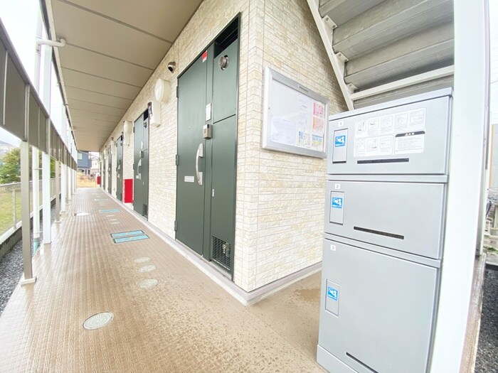 リブリ・エンジェルの物件外観写真