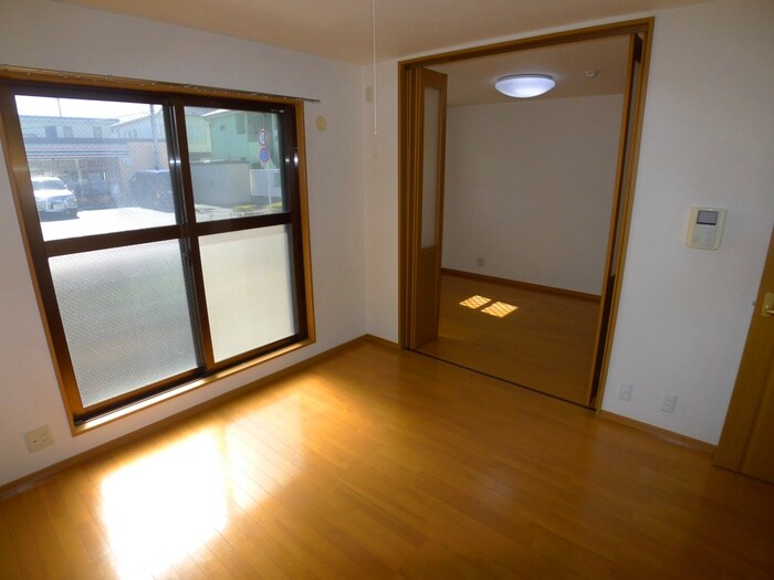 ラフィ－ヌ・昴の物件内観写真