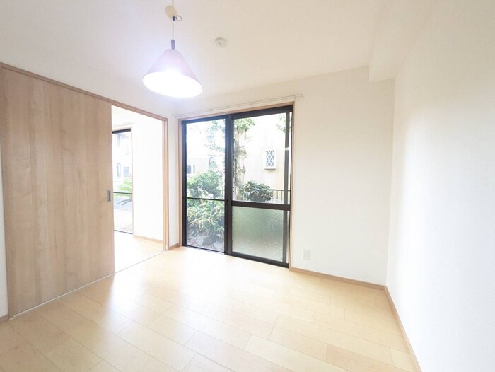 湘南エイトの物件内観写真