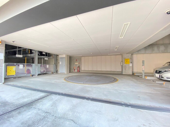 レジディア新横浜の物件外観写真