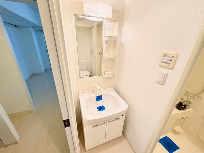 レジディア新横浜の物件内観写真