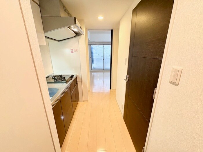 レジディア新横浜の物件内観写真