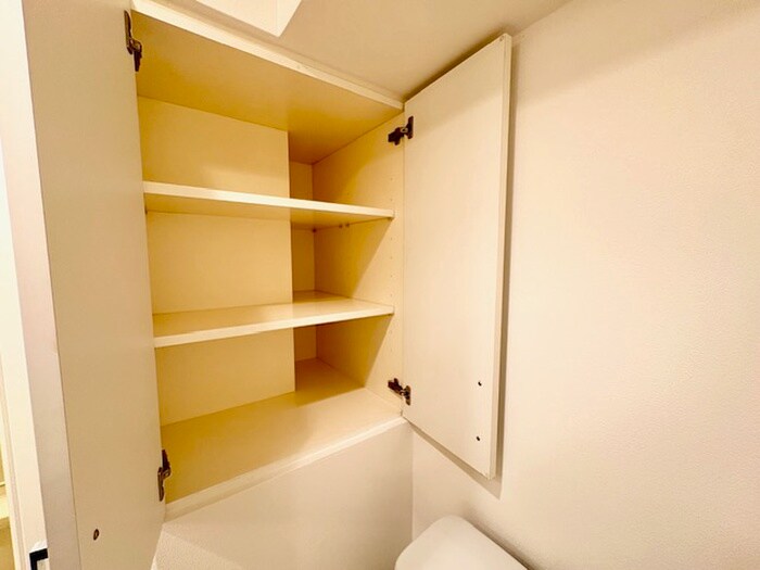 レジディア新横浜の物件内観写真