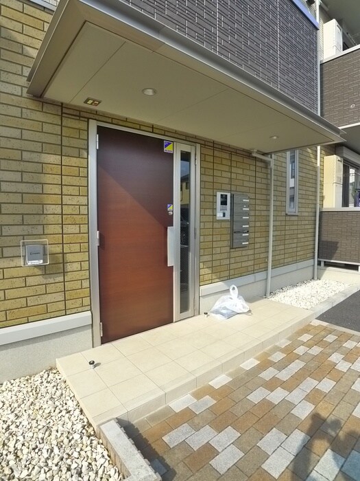 レスポワールMの物件外観写真