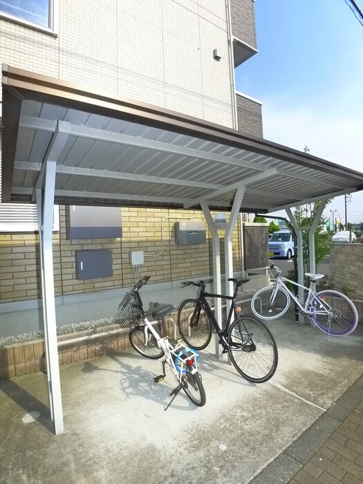 レスポワールMの物件外観写真