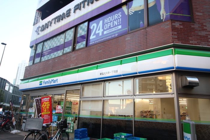 ＺＯＯＭ東新宿の物件外観写真