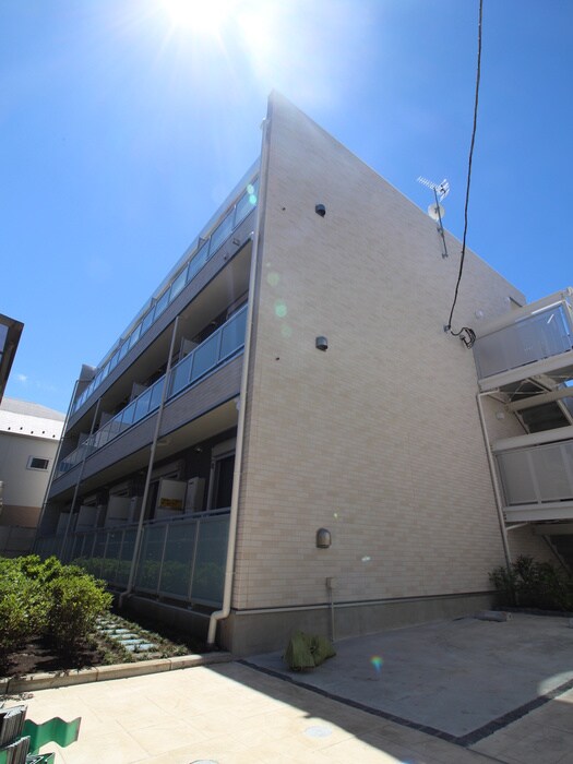 リブリ・八幡山の物件外観写真