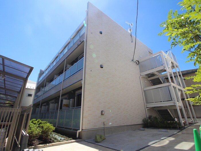 リブリ・八幡山の物件外観写真