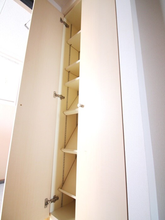 伊勢原八番館の物件内観写真