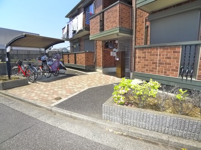 ハイムシンフォニアＢの物件外観写真