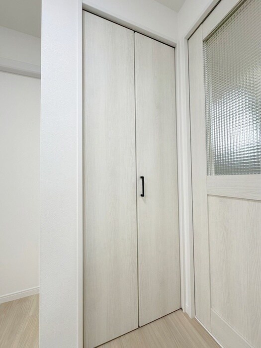 ティアラ三郷の物件内観写真