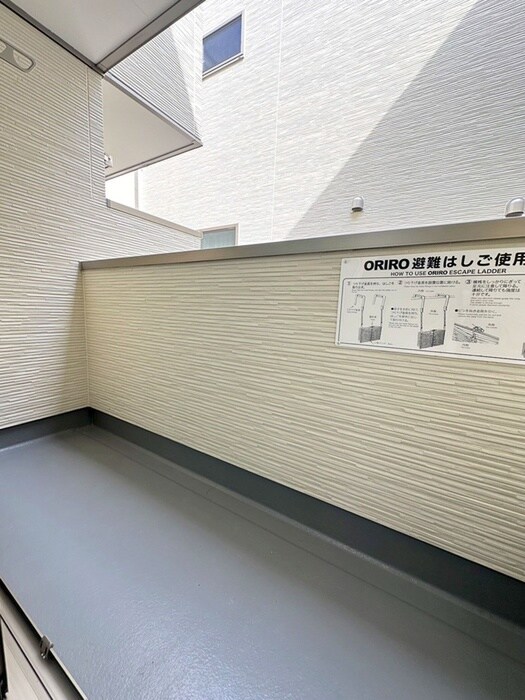 ティアラ三郷の物件内観写真