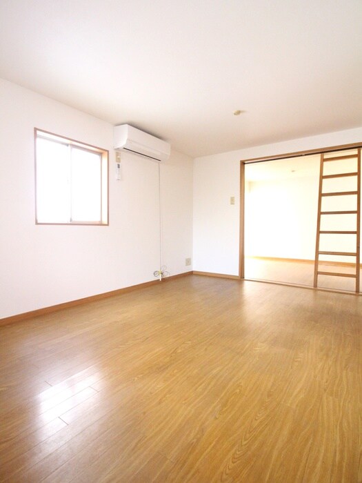 フロストウッドの物件内観写真