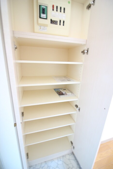 伊勢原七番館の物件内観写真