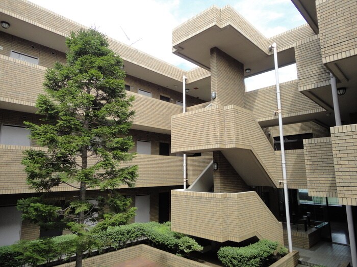 パ－クサイド野川公園(3～14号室の物件外観写真