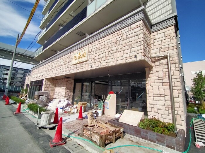 プレジオ西新井の物件外観写真