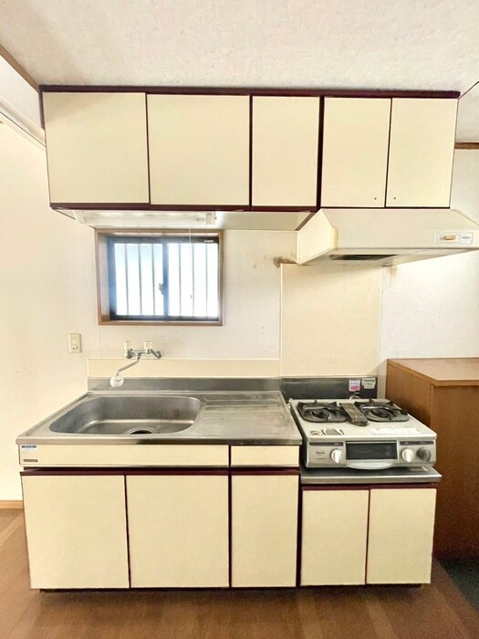 谷津町貸家の物件内観写真